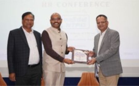 Proeffico Wins 'Excellence in HR Innovation' Award at HR Bharat National Conference 2023