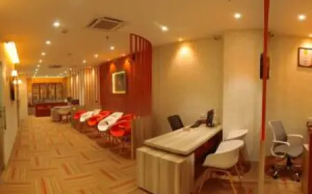 Genuine Astrologer in Kolkata: Divya Astro Ashram Bridges Astrology’s Past and Future