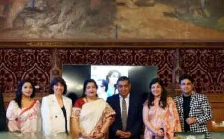 Padmashri Anuradha Paudwal bringing Sanatan Dharma closer to the WORLD