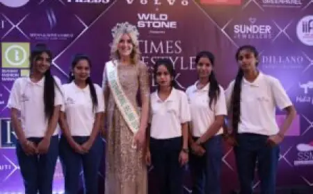 Dr. Payal Kanodia and FICCI YFLO Delhi Illuminate Times Lifestyle Week 2024 Empowering 6 Rural Women in Fashion with support from M3M Foundation