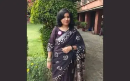 Aditii Parnaik Sharma Psychic Tarot Card Reader Numerologist, Law of Attraction Coach, Happiness Life Coach, Mindfulness Expert, Councelor