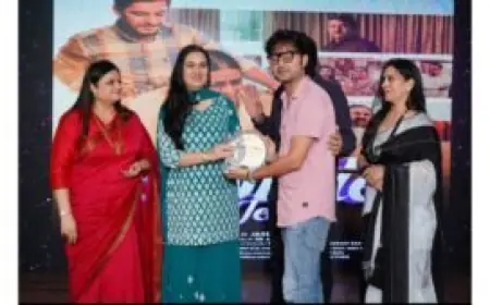 Producer Paras Mehta Honored by Legendary Actress Padmini Kolhapure at Chandigarh Event