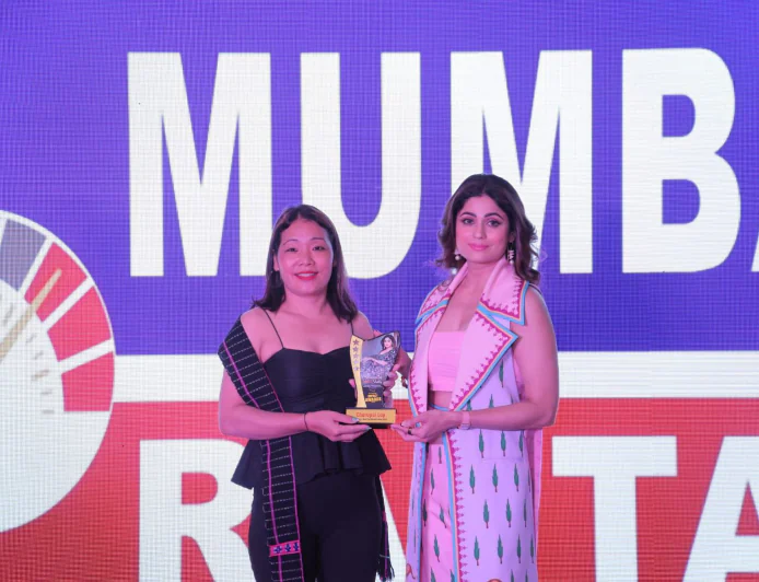 Charupsi Lap Honored with National Impact Award 2025 for Best Model in Mrs Category