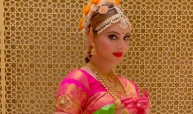 Urvashi Rautela’s iconic Bharatanatyam Performance at Umang Awards 2022 sets the stage on fire