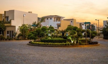 Paramount Group’s Golfeforeste Villas is a luxury township spectacle located in the heart of Greater Noida