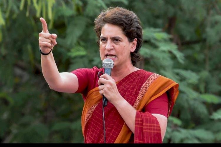 Amidst The Mega-political Crisis In Maharashtra, There Was A Stir Due To The Arrival Of Priyanka Gandhi In Mumbai