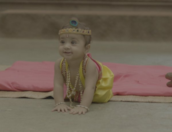 Maiyaa Yashoda, over the moon as Lord Krishna crawls for the first time in Sony TV’s Yashomati Maiyaa Ke Nandlala