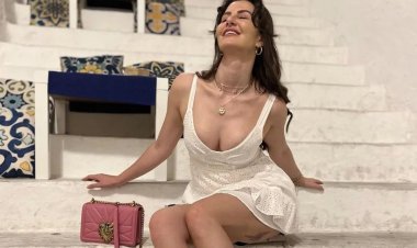 Giorgia Andriani refreshes us with her exotic trip to Italy which makes us drool over her sensuous beauty