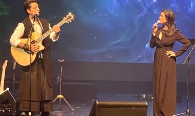 Devika joins the multi-talented Ali Zafar onstage for a surprise duet in San Francisco , US