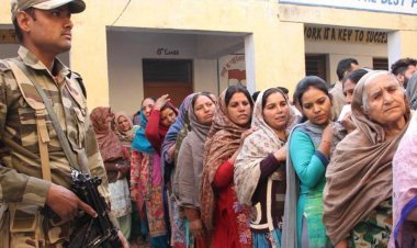 5400 families from Pakistan in Jammu & Kashmir got land rights after 68 years