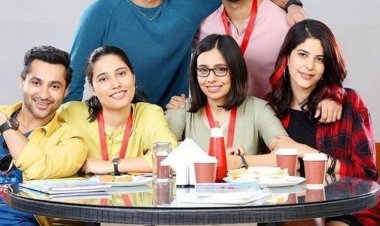 YouTuber & Actor Harsh Beniwal Received The Best Performance In A Comic Role Award For Campus Diaries