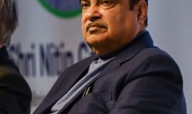 Gadkari said - We are rich country of poor people