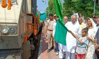 991 pilgrims leave for religious pilgrimage