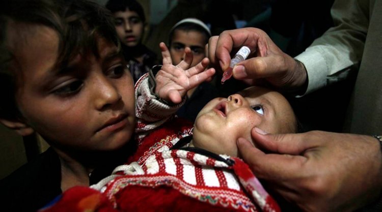 Attack on polio vaccination team again in Pakistan