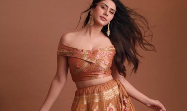 Warina Hussain Shells Out Some Major Fashion Goals In A Caramel-Coloured Lehenga Worth Rs. 1 Lakh 75 K!!