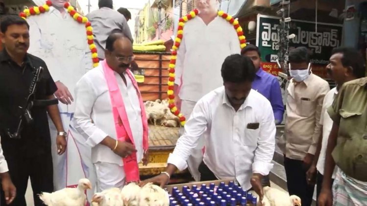 TRS leader distributed chicken liquor for free in Telangana