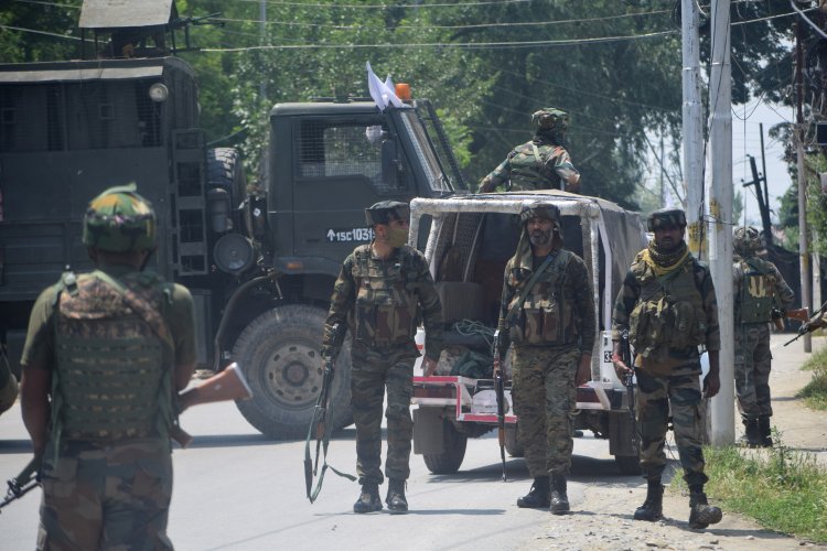 Encounter in Jammu and Kashmir's Anantnag: 2 terrorists killed by security forces