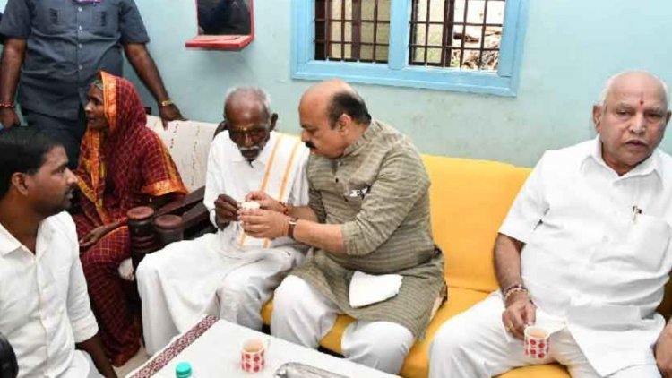 Congress attack on CM Bommai: Said- Dalit family was instructed by officials to give only branded tea to CM