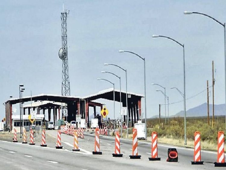 Overloaded mafia active, getting vehicles crossed the border by taking money
