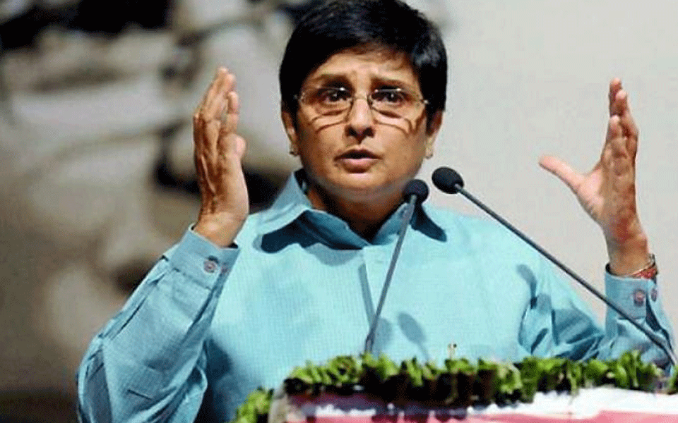 Kiran Bedi- Police can't take law in hand: Reacts to youth beating up in Gujarat