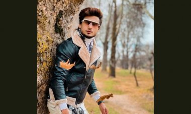 Abraz Khan, curator, entertainer, social media influencer and now an Entrepreneur, crosses the 4M mark on Insta