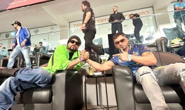 Star Rappers Yo Yo Honey Singh and Bohemia met at the Abu Dhabi Airport