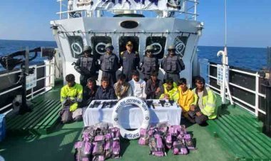 300 crore drugs recovered from Pakistani boat