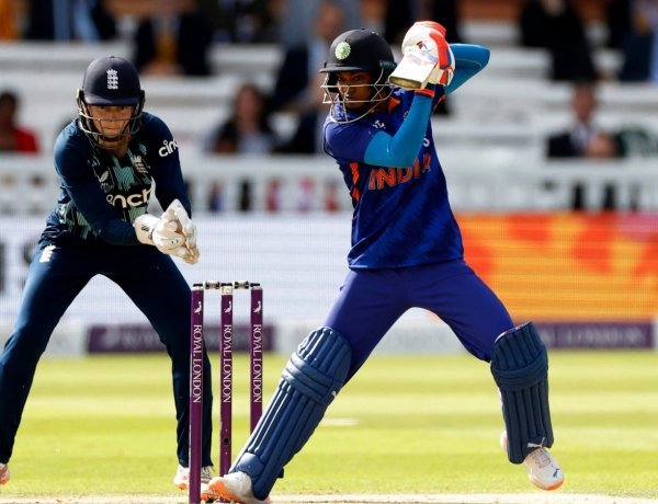 Pooja Vastrakar out of T20 series against Australia