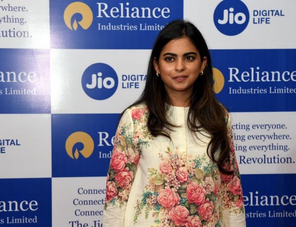 Reliance buys 51% stake in Lotus Chocolate
