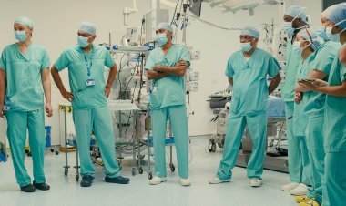 Heart operation through AI: Traditional heart surgeons are becoming unemployed in UK-US