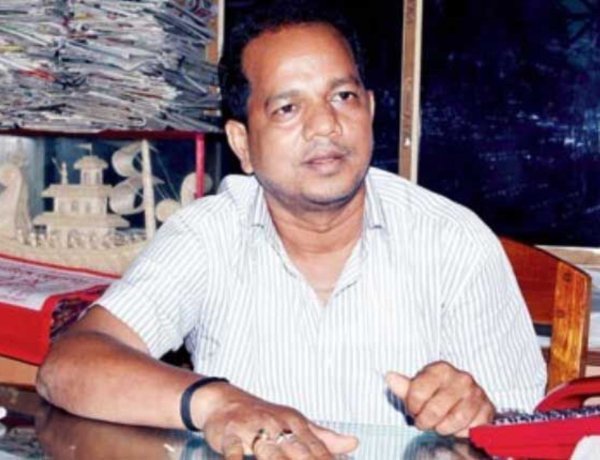 Income tax raid on Beedi factory in West Bengal: Raids at two dozen places in Kolkata-Murshidabad