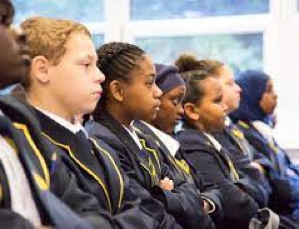 Politics started on strict discipline in UK schools: some schools are saying it is necessary for success