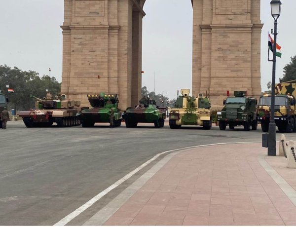 Only indigenous weapons will be included in the Republic Day parade