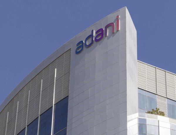 Abu Dhabi firm to invest in Adani FPO