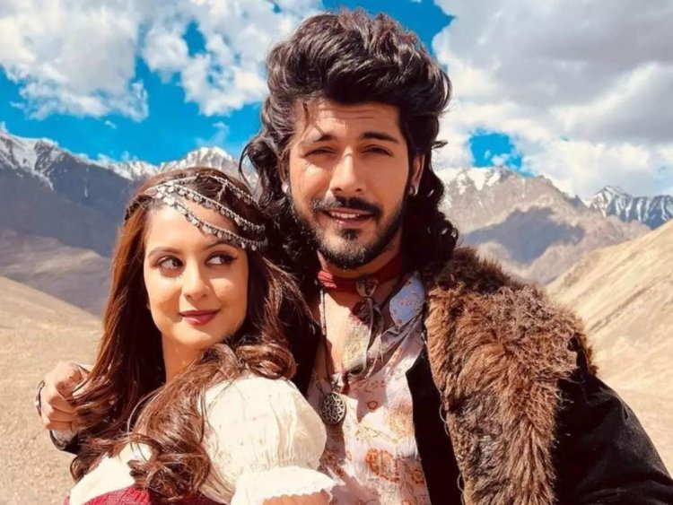 Entry of new person in Tunisha suicide case: Sheezan was not in touch with Ali