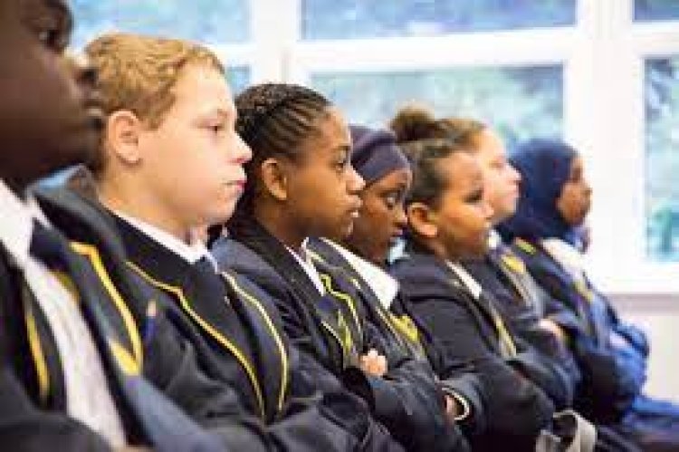 Politics started on strict discipline in UK schools: some schools are saying it is necessary for success