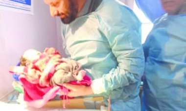 WhatsApp video call delivery of woman in Jammu and Kashmir