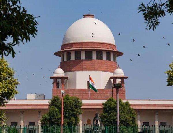 SC reserves order on power of assembly speakers, Uddhav faction adamant on sending matter to 7-judge bench