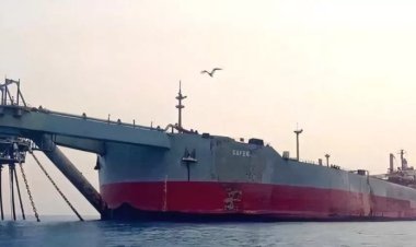 47-year-old super-tanker will explode in the Red Sea