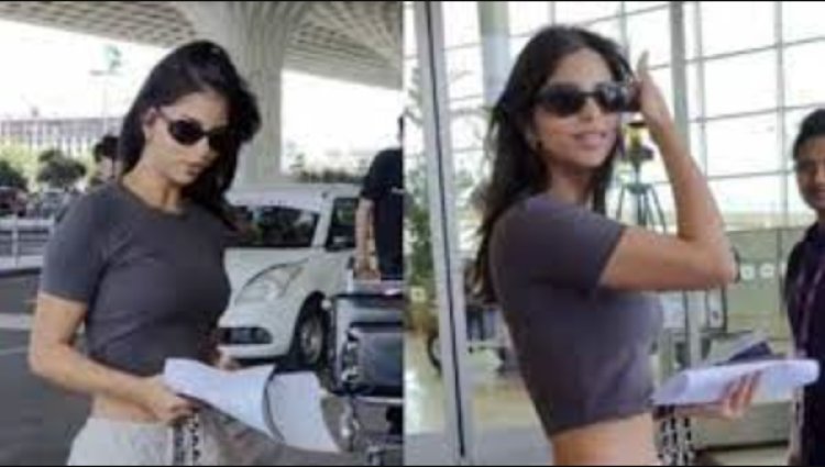 Suhana Khan spotted at the airport: seen in a simple look