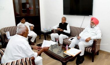 Gehlot-Dotasara spoke to state in-charge Randhawa in the feedback meeting