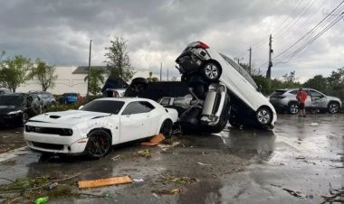 Tornado devastation in America: Wind speed was so high that cars overturned