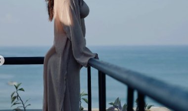 Mrunal Thakur got such a bold photoshoot done on vacation, seeing the pictures will also hold your heart