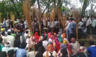 Valmiki Samaj on the path of agitation for the recruitment of 13,184 posts of sweepers