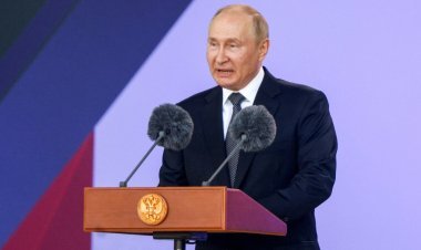 Russia claims- America is spying with iPhone: Said- Israel, China and NATO diplomats on target