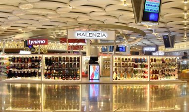 Balenzia inaugurates its first airport store in Lucknow, passengers will get the best shopping experience