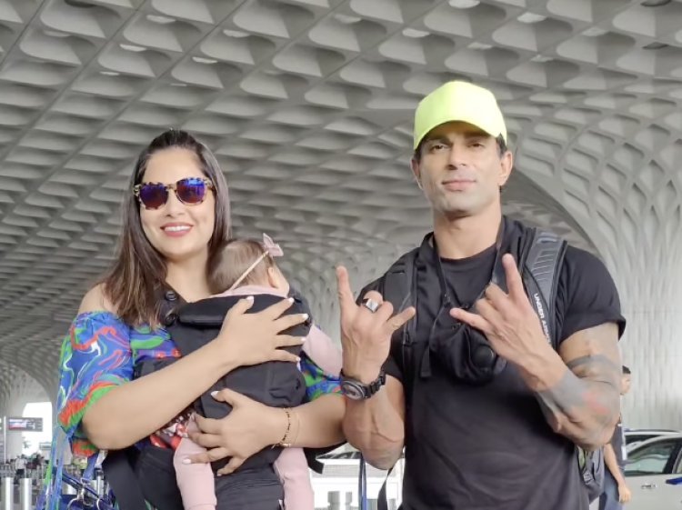 Bipasha Basu went on vacation with her eight-month-old daughter, 'Devi' seen in this style at the airport