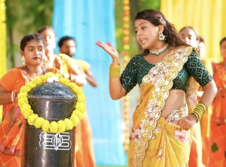 Mahi Srivastava demanded a desi groom from Bholenath, said 'Dulha Desi Chahi', this video went viral