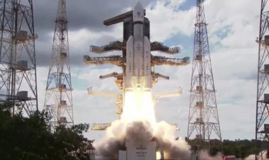 Chandrayaan-3 sent the photo of Earth and Moon with the lander imager camera, only this much distance is left to land