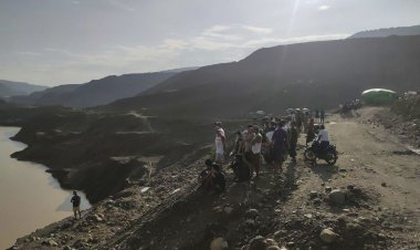 Heavy landslide in Myanmar's jade mine, more than 30 people missing; rescue operation underway